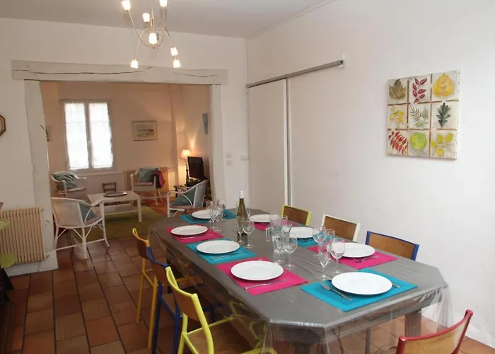 Gite Gites De France - La Bonne Fee Campoise *