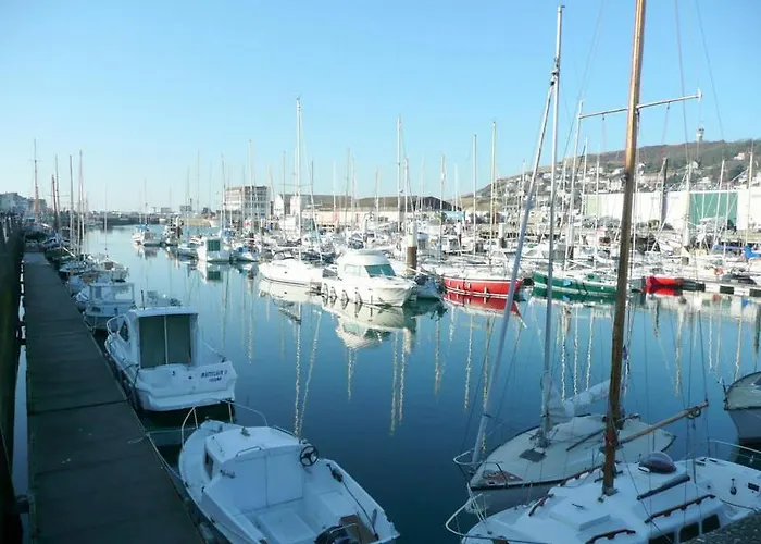 Gite Gites De France - La Bonne Fee Campoise Appartement