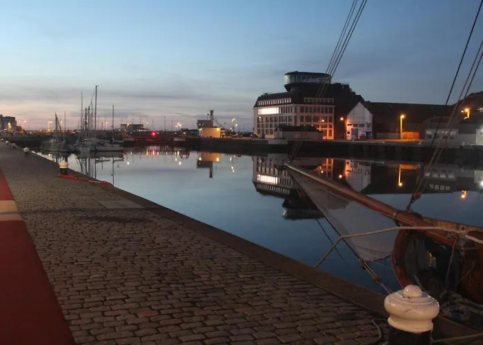 Gite Gites De France - La Bonne Fee Campoise Appartement